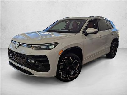 New 2026 Volkswagen Tiguan SEL R-Line