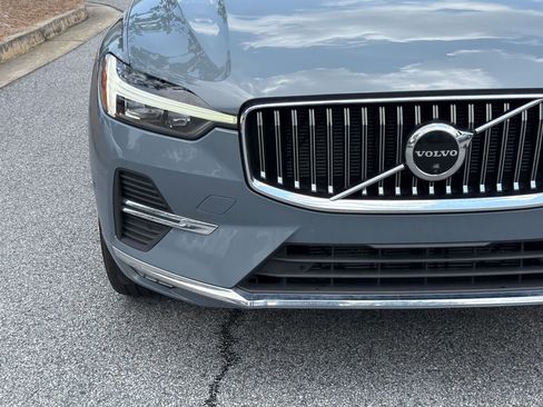 Used 2023 Volvo XC60 B5 Plus w/ Protection Package Premier FWD image 29