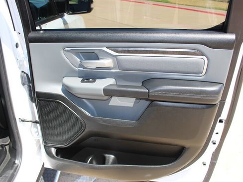 Used 2020 RAM 1500 Big Horn AWD/4WD image 19