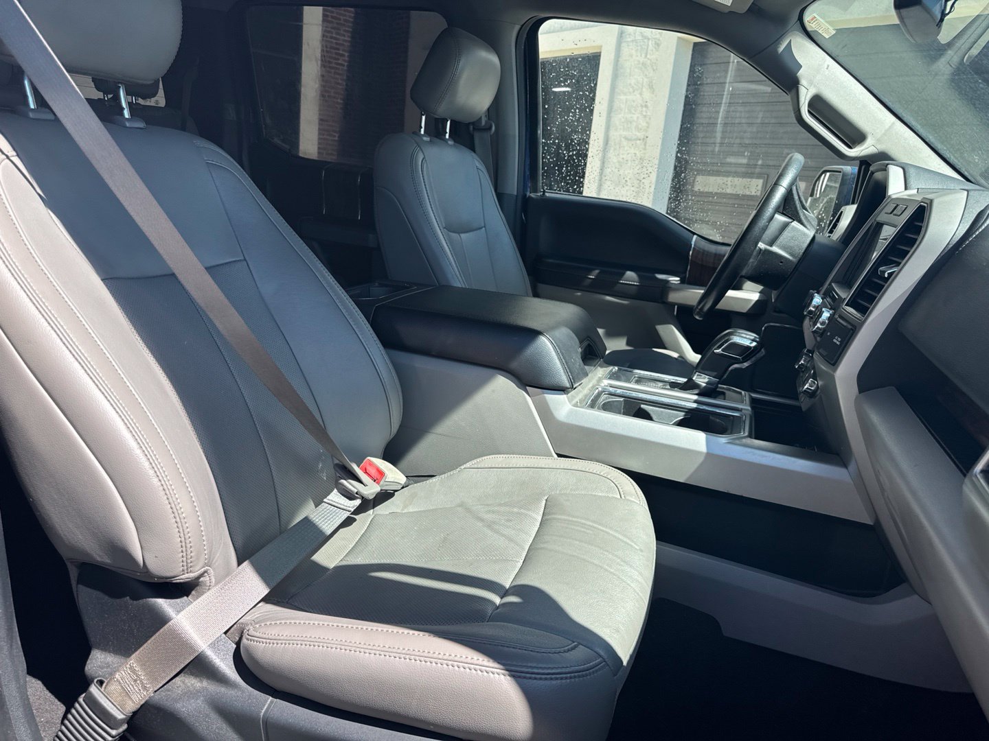 Used 2019 Ford F150 Lariat AWD/4WD image 10