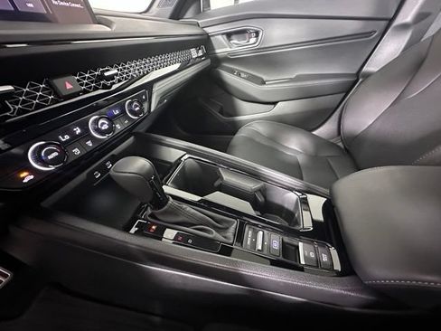 Used 2024 Honda Accord Sport image 29