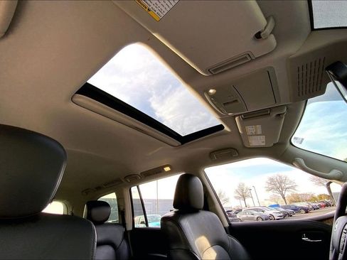 Used 2019 Nissan Armada SL w/ Premium Package image 20