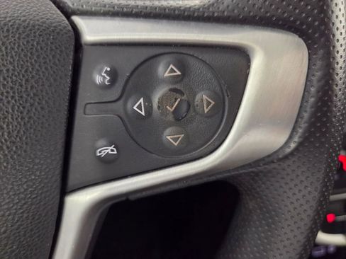 Used 2022 GMC Terrain SLE w/ Driver Convenience Package FWD image 15