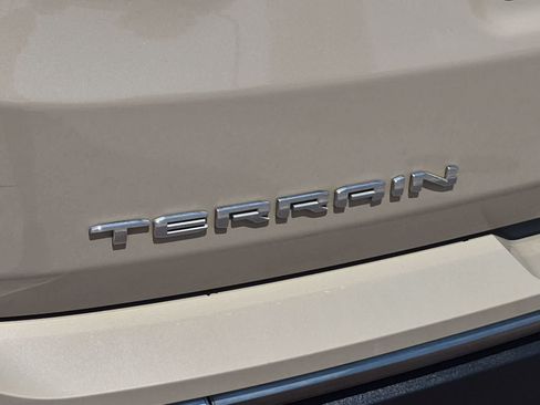 Used 2022 GMC Terrain AT4 w/ Infotainment Package II AWD/4WD image 31
