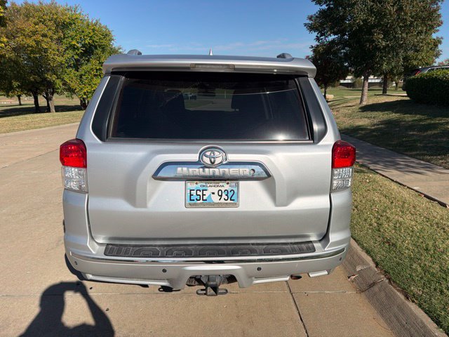 Used 2012 Toyota 4Runner SR5 AWD/4WD image 5
