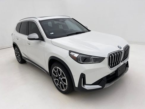 Certified 2024 BMW X1 xDrive28i w/ Premium Package image 2