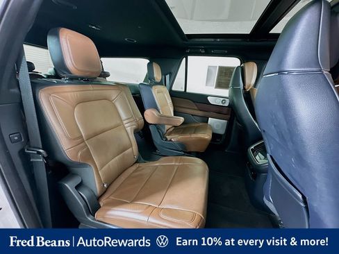 Used 2023 Lincoln Navigator L Reserve AWD/4WD image 30