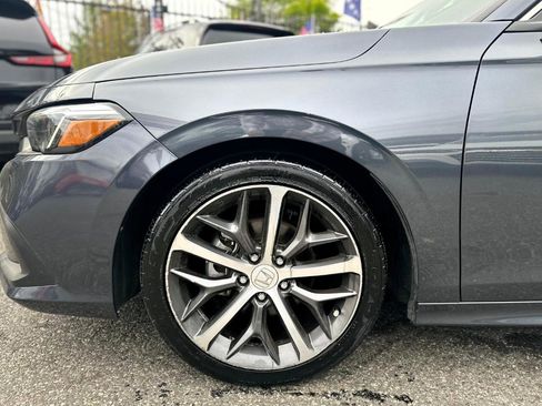 Used 2023 Honda Civic Touring image 7