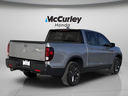 Certified 2023 Honda Ridgeline Sport image 3