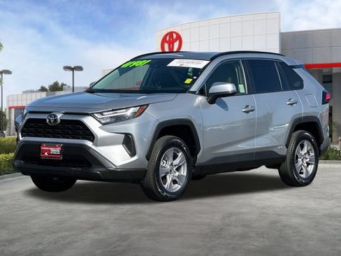 Certified 2025 Toyota RAV4 XLE w/ Convenience Package AWD/4WD image 10