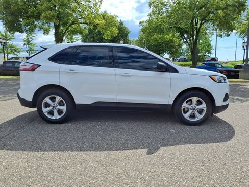 Used 2020 Ford Edge SE FWD image 6