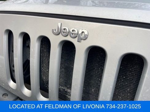 Used 2012 Jeep Wrangler Rubicon w/ PWR Convenience Group image 26