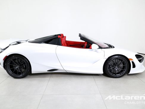 New 2027 McLaren 750S Spider RWD image 11