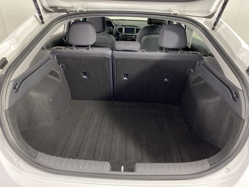 Used 2019 Hyundai Ioniq Blue FWD image 31