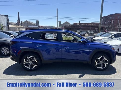Used 2023 Hyundai Tucson Limited AWD/4WD image 3