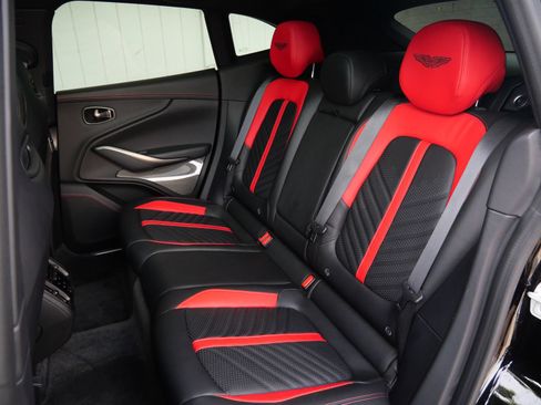 Used 2024 Aston Martin DBX 707 AWD/4WD image 19