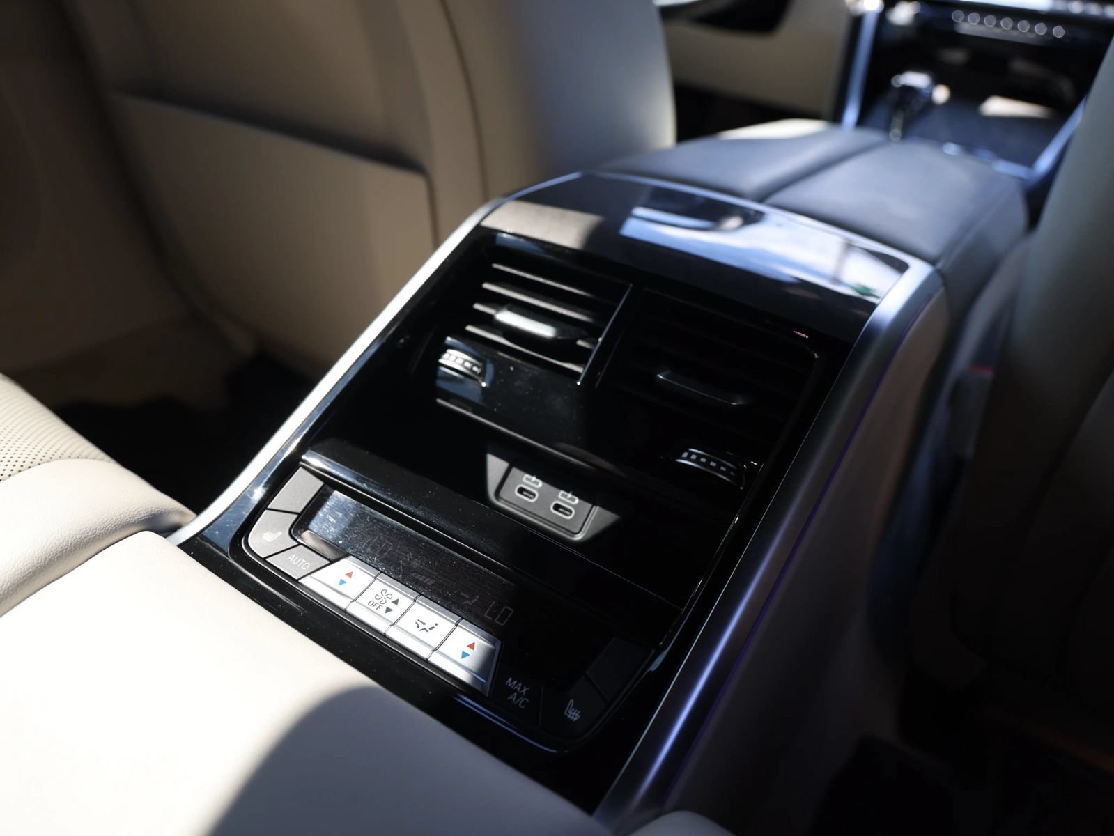 Used 2021 BMW M850i Gran Coupe xDrive AWD/4WD image 25