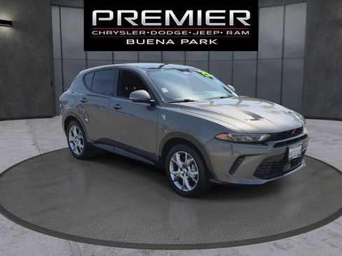 Used 2024 Dodge Hornet R/T Plus AWD/4WD image 2