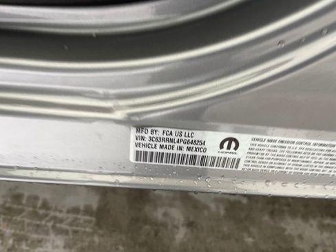 New 2023 RAM 3500 Limited image 36