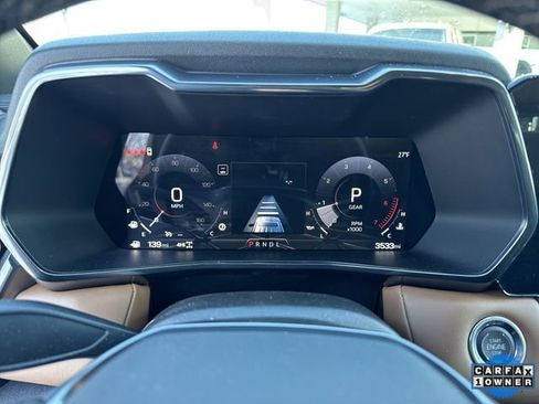 Used 2025 GMC Canyon AT4 image 17