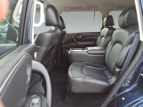 Used 2024 INFINITI QX80 Luxe RWD image 12