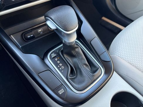 Used 2025 Kia Soul LX w/ LX Technology Package image 39