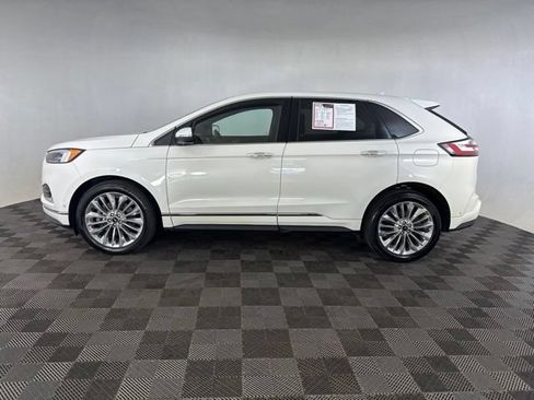 Used 2020 Ford Edge Titanium w/ Equipment Group 301A AWD/4WD image 10