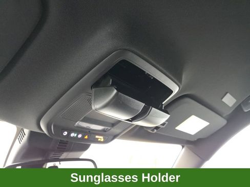 Used 2025 GMC Acadia Elevation w/ Elevation Premium Package image 48