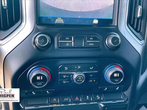 Used 2021 Chevrolet Silverado 1500 RST image 31