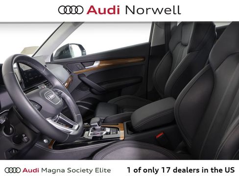 Used 2023 Audi Q5 2.0T Premium Plus w/ Premium Plus Package image 19