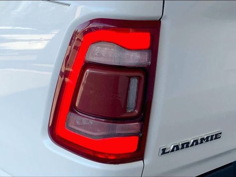 Used 2019 RAM 1500 Laramie image 28