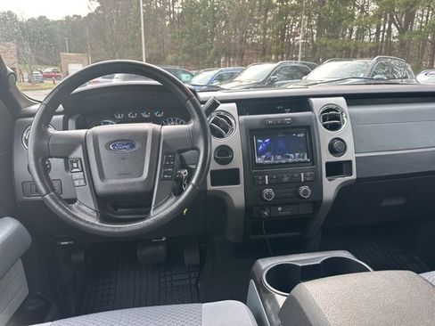 Used 2012 Ford F150 XLT w/ XLT Convenience Pkg image 11