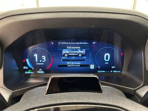 Certified 2025 Ford Explorer ST-Line w/ ST-Line Street Pack image 14