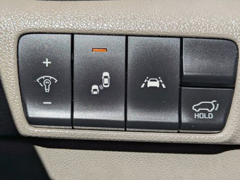 Used 2020 Kia Sportage EX w/ EX Technology Package image 27