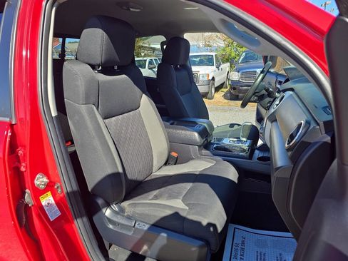 Used 2015 Toyota Tundra SR5 w/ TRD Off Road Package image 11