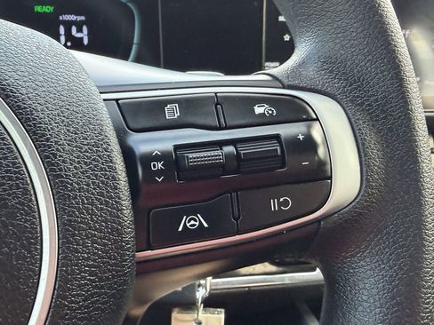 Used 2024 Kia Sportage LX AWD/4WD image 30