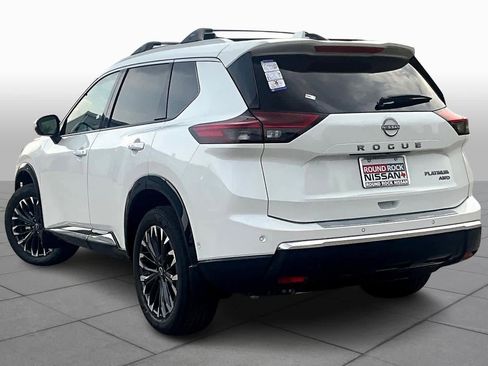 New 2026 Nissan Rogue Platinum image 7