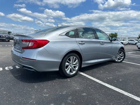 Used 2019 Honda Accord LX image 9