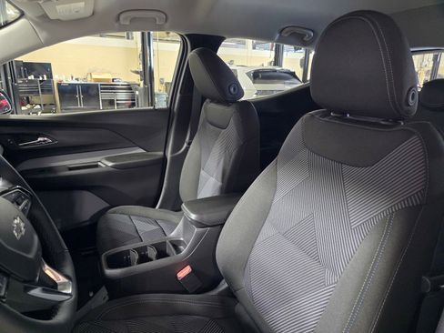 New 2027 Chevrolet Bolt LT w/ Comfort Package image 23