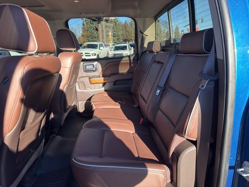 Used 2015 Chevrolet Silverado 1500 High Country w/ High Country Premium Package image 12