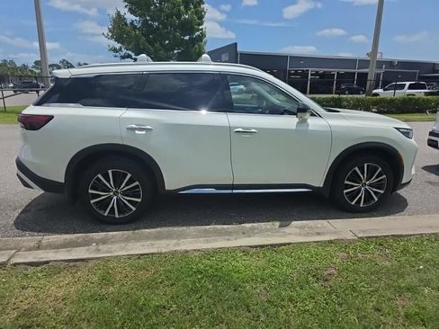 Certified 2023 INFINITI QX60 Sensory w/ Cargo Package AWD/4WD image 3