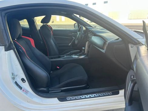 Used 2013 Scion FR-S RWD image 10