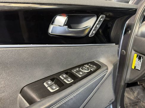 Used 2017 Kia Sorento SX AWD/4WD image 8