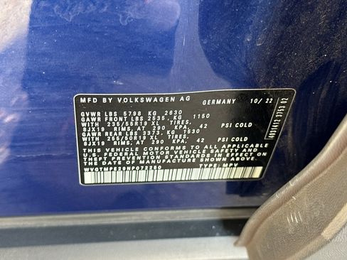 Used 2022 Volkswagen ID.4 Pro S RWD image 29