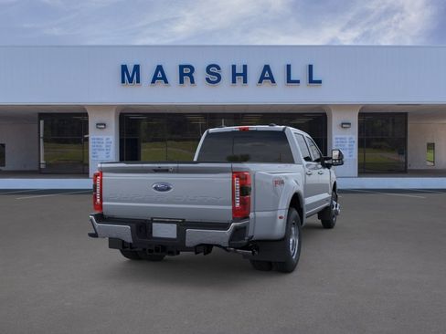 New 2026 Ford F350 4x4 Crew Cab DRW Super Duty image 8