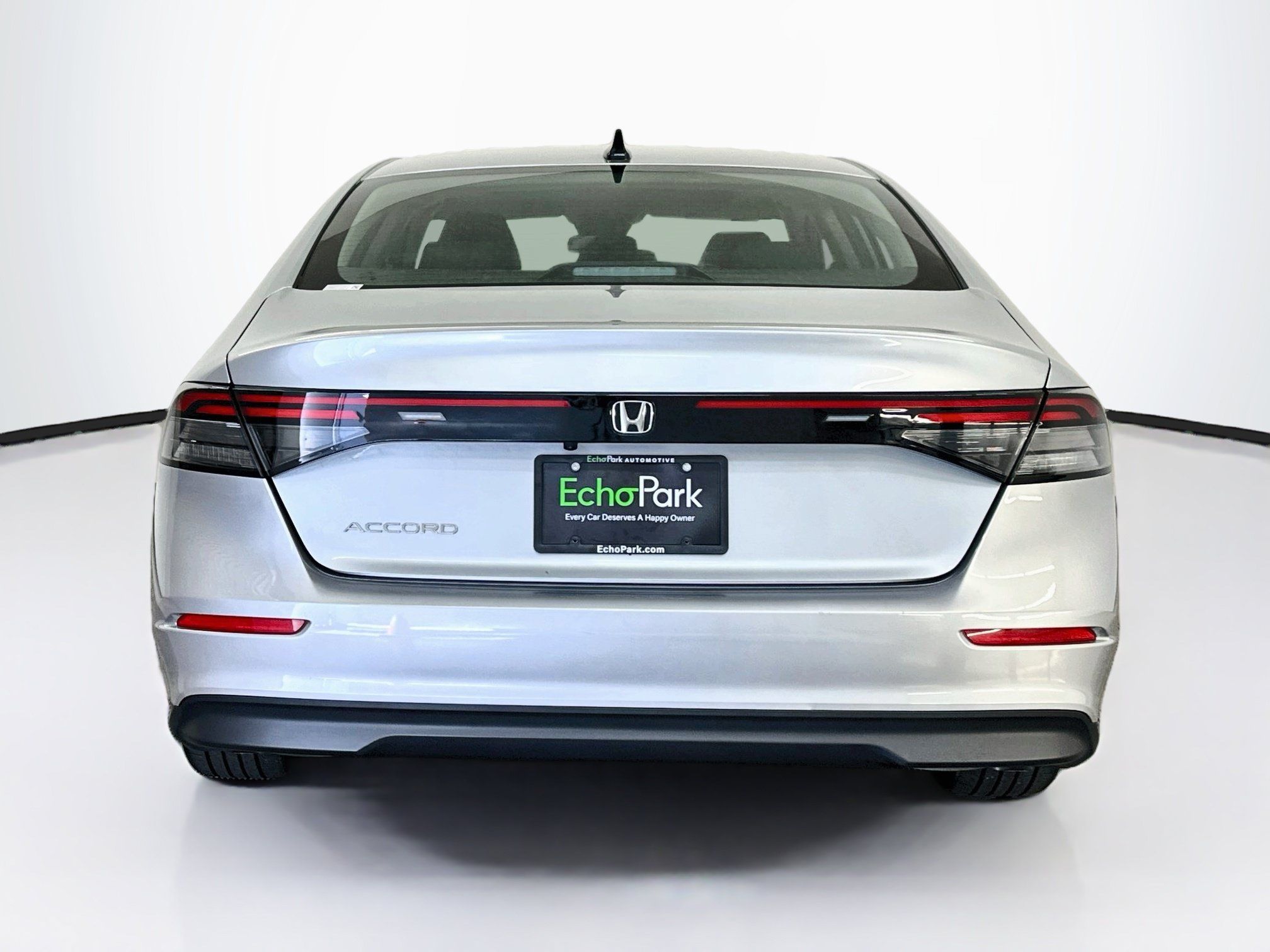 Used 2025 Honda Accord SE image 7