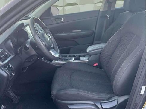 Used 2019 Kia Optima LX image 10