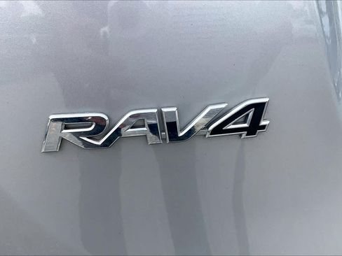Used 2016 Toyota RAV4 Limited AWD/4WD image 17