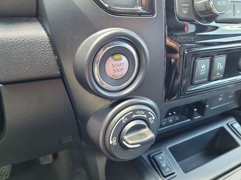 Certified 2021 Nissan Titan PRO-4X w/ Pro-4x Convenience Package AWD/4WD image 26