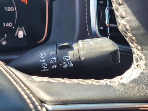 Used 2023 Jeep Grand Wagoneer L Series II image 27